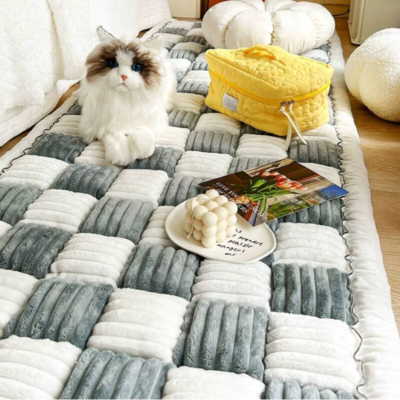 NovaNest Washable Chenille Pet Mat — Soft, Cozy Comfort - Desfino