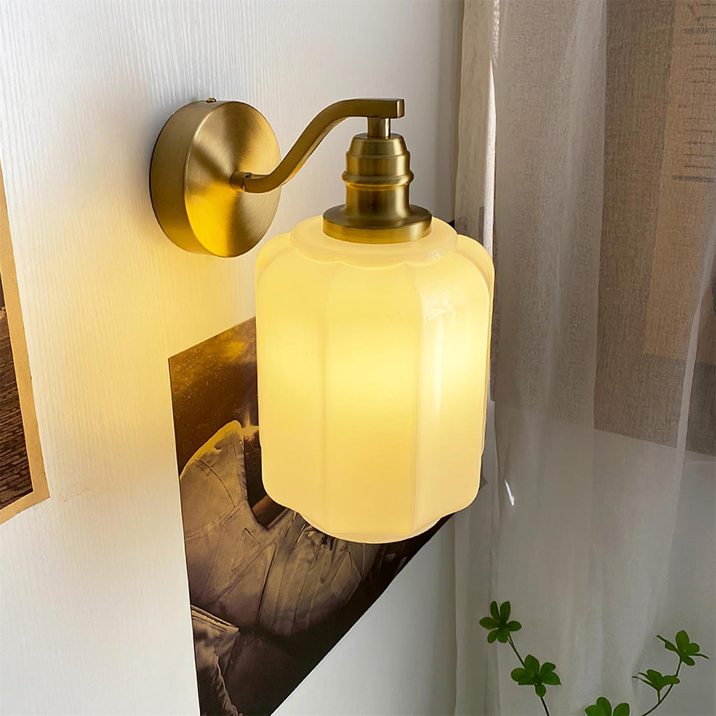 Henry Wandleuchte mit Stecker – B 15 x H 25 cm