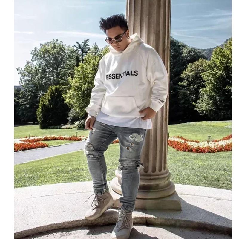 Fear of God Essentials Hoodie — 100 % Baumwolle, lockere Passform, Kängurutasche - Desfino