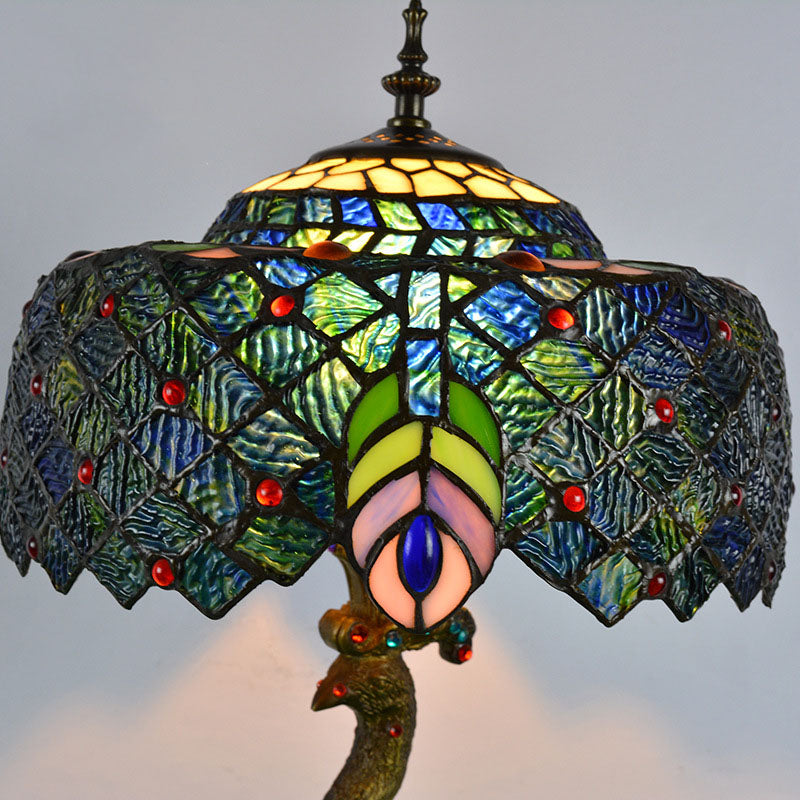 Aurena Tiffany-Stil-Tischlampe – Farbiger Kuppelschirm, E26-Stecksockel