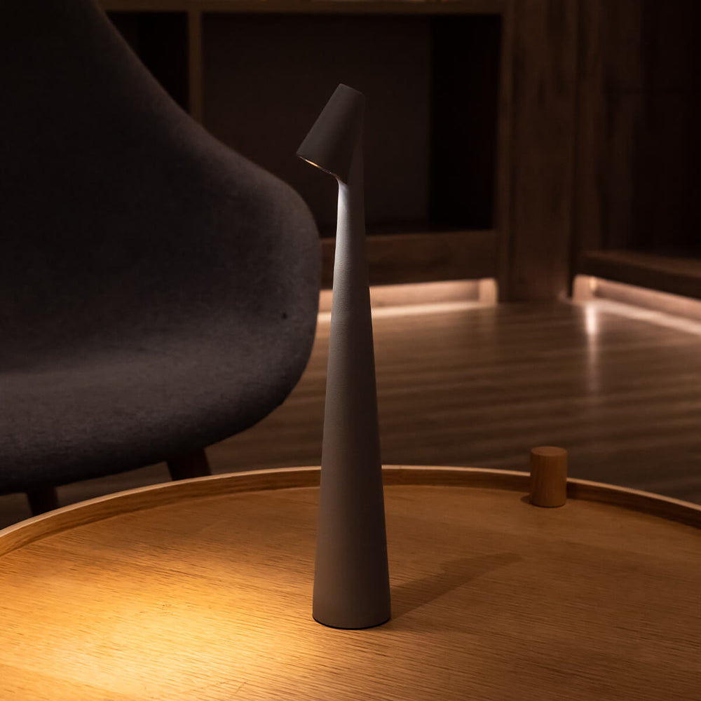 Lampada da tavolo LED ricaricabile Nordic — Luce d'accento senza fili - Desfino