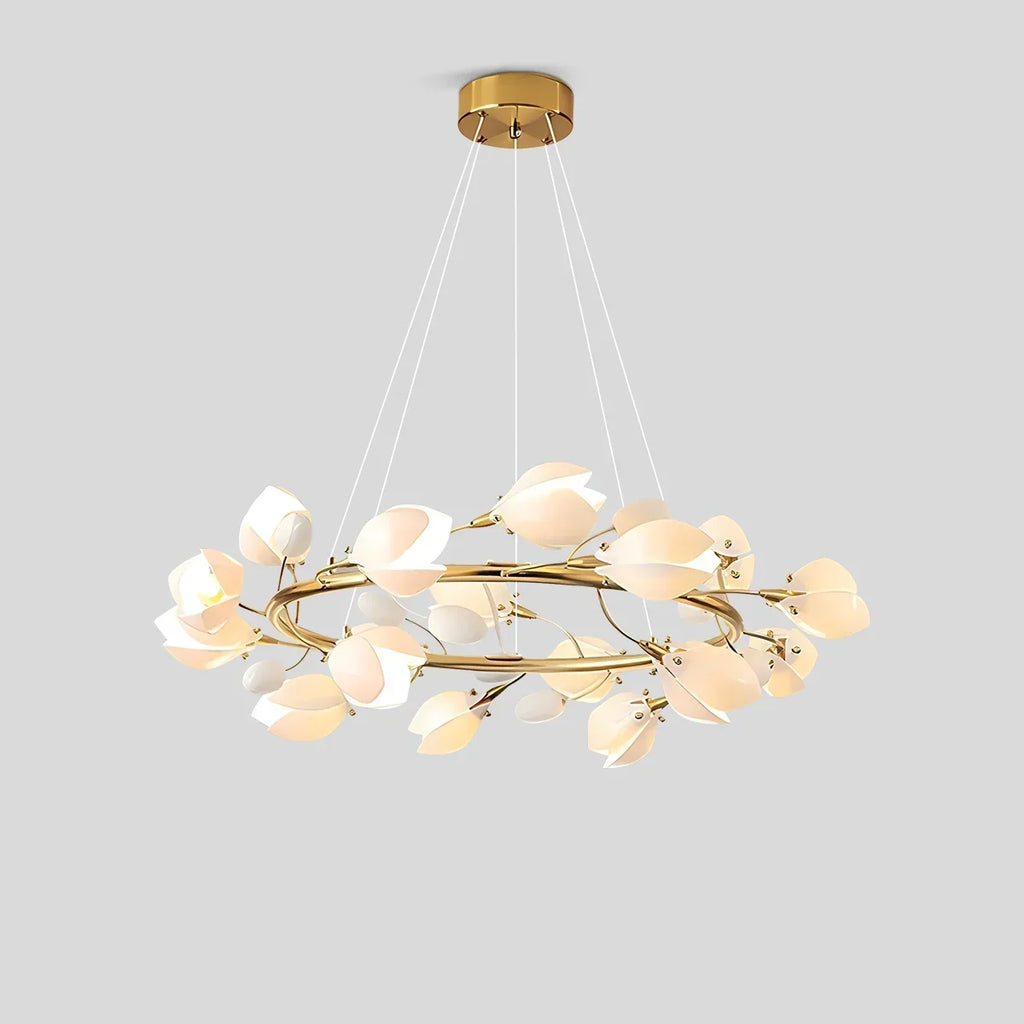Magnolien-Kronleuchter aus Keramik | Desfino