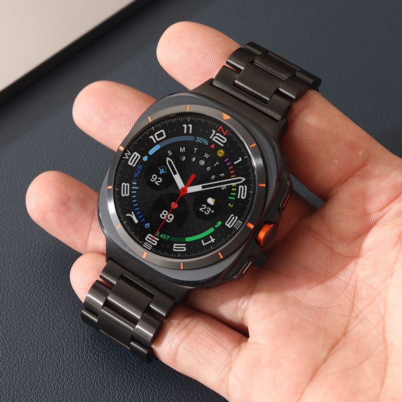 Klokkerem i titan grad 2 - Samsung Watch Ultra, DLC-ripebestandig - Desfino