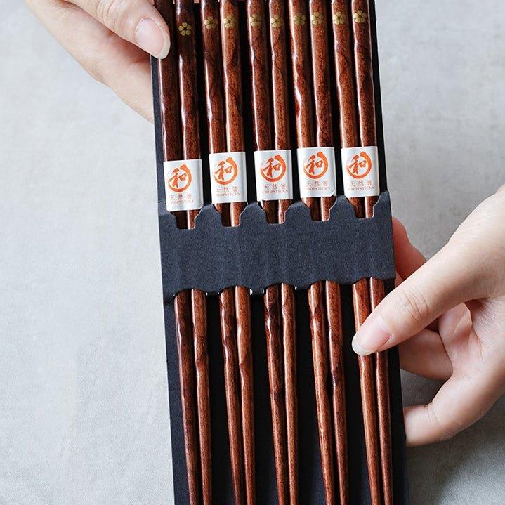 Miyabi Golden Sakura-sett med spisepinner i tre — japanskinspirert design - Desfino