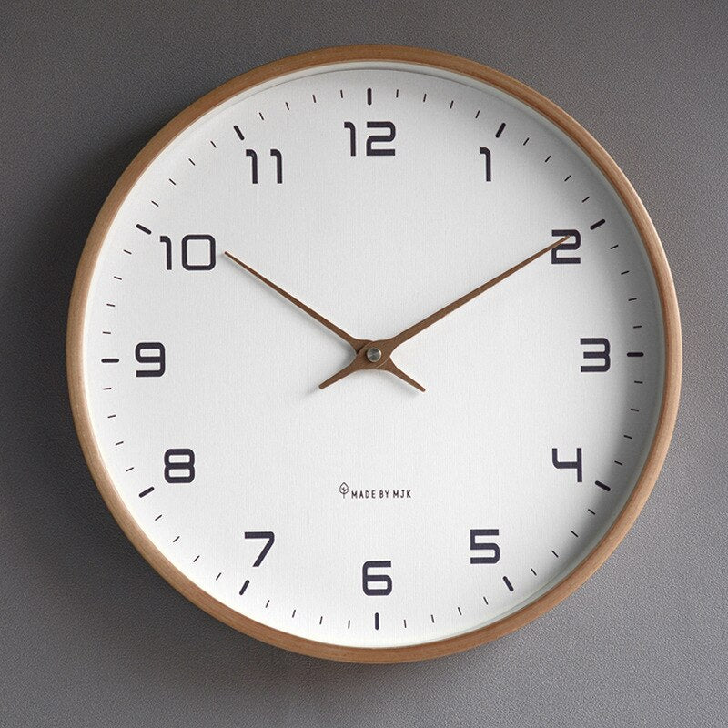 Horloge murale scandinave en bois massif — Design minimaliste carré, 25 × 25 cm ou 30 × 30 cm - Desfino