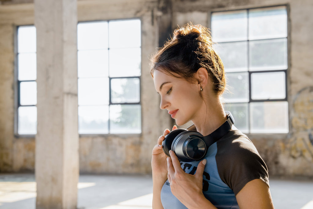 Cuffie wireless circumaurali ANC Kirrea — Bluetooth 5.0, microfono integrato - Desfino