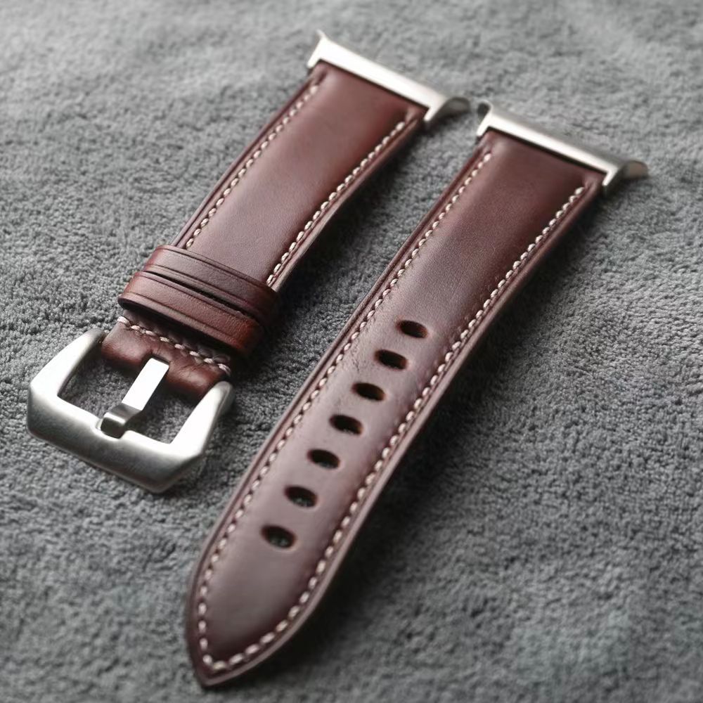 Bracelete Evara em pele Napa para Samsung Watch Ultra, fecho em aço inoxidável - Desfino
