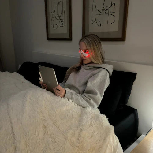 Rogue Lux Red Therapy Device — Red Light Skin & Wellness - Desfino