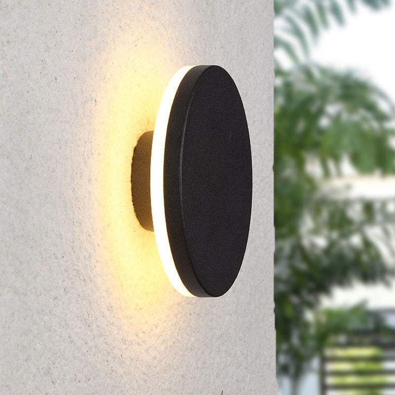 AeroLume Applique murale d’extérieur LED ronde, noire et blanche - Desfino