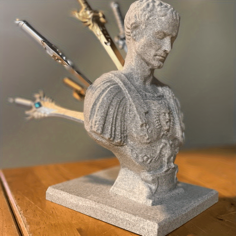 Aurelius Julius Caesar حامل أقلام مكتبي — ديكور مستوحى من التاريخ الروماني - Desfino