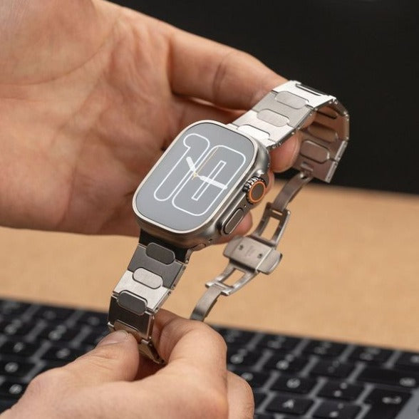 Aureon titanium armband — Apple Watch Ultra 1/2, vlindersluiting 49mm - Desfino