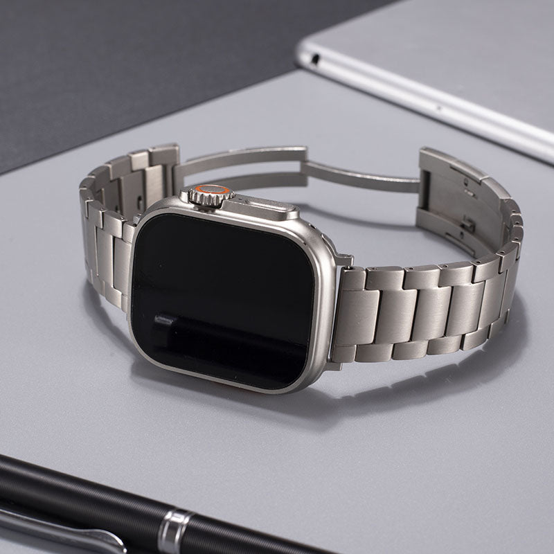 Quorix λουράκι από τιτάνιο για Apple Watch — 65 g, μαγνητικό κούμπωμα, ρυθμιζόμενη εφαρμογή - Desfino