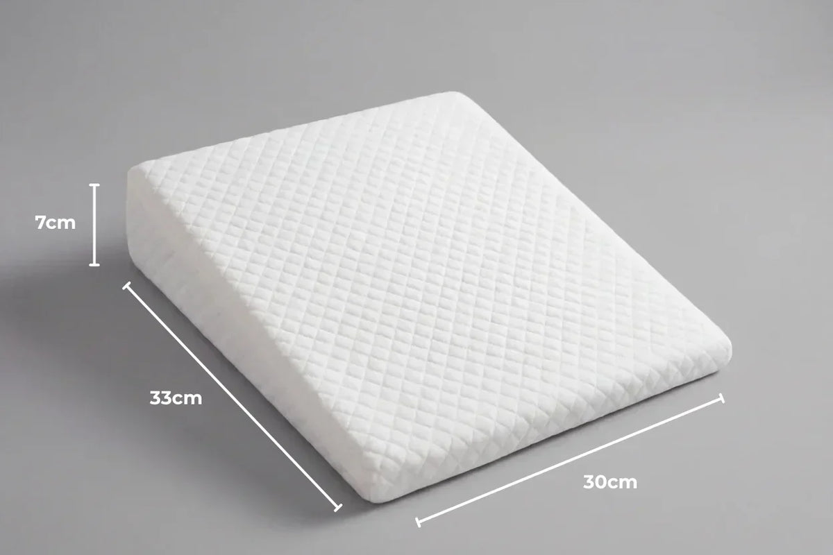 Babykeilkissen – Memory-Foam-Kern, integrierter waschbarer Bezug