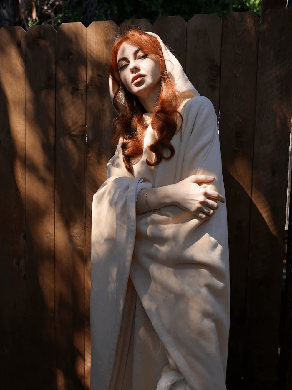 Felpa con cappuccio ArcticFlare NovaWeave — Vestibilità oversize, comfort morbido e rilassante - Desfino