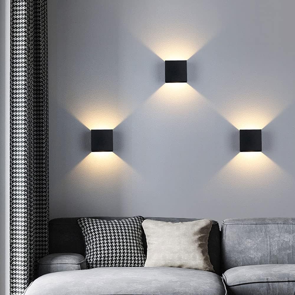 מנורת קיר אלחוטית מתכווננת הנטענת באמצעות USB Lumiara — תאורה למשך 65 שעות - Desfino