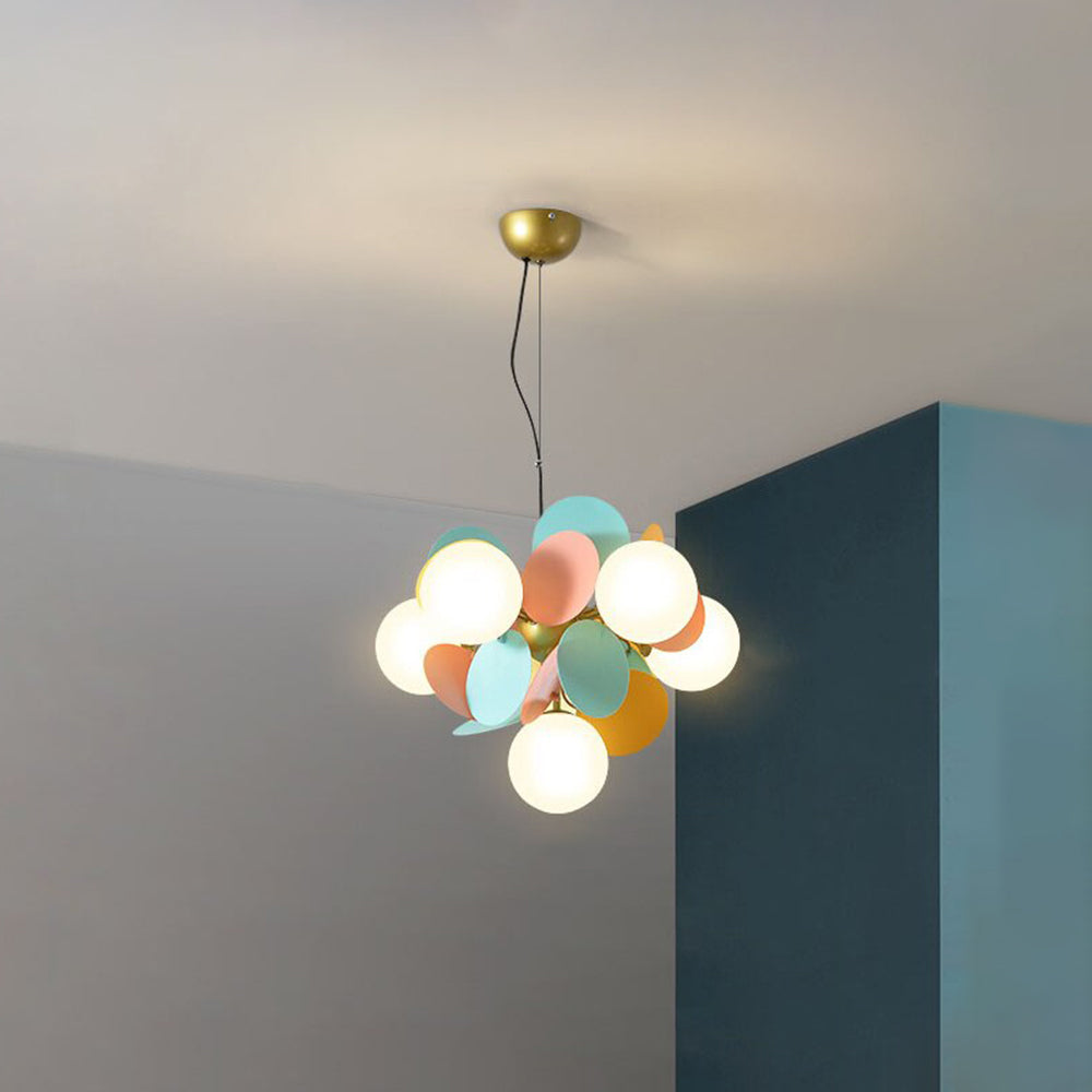 Moderní akrylové závěsné LED svítidlo AstraLumen — elegantní provedení - Desfino