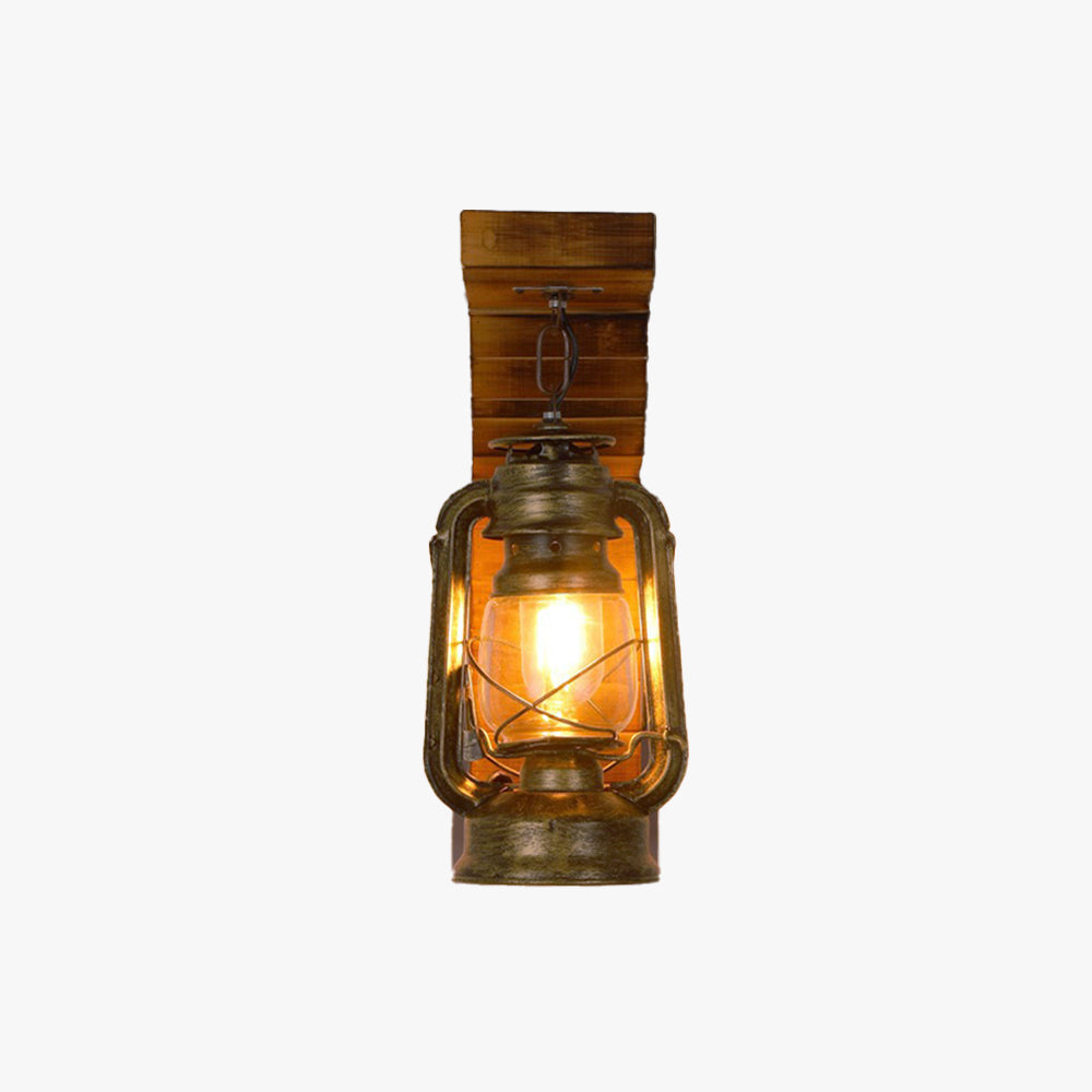 مصباح حائط خشبي عتيق من Kestrel، ومصباح جداري داخلي من Lyros - Desfino