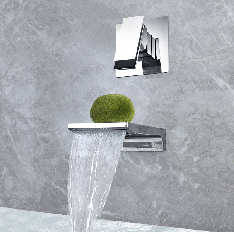 Rubinetto da bagno a parete monocomando a cascata - Bocca a cascata - Desfino
