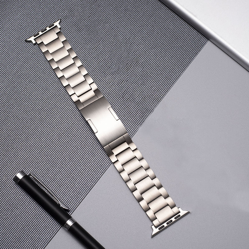 Gravitiq Grade 2 Titanarmband für die Apple Watch — Elegante Optik, magnetischer Verschluss