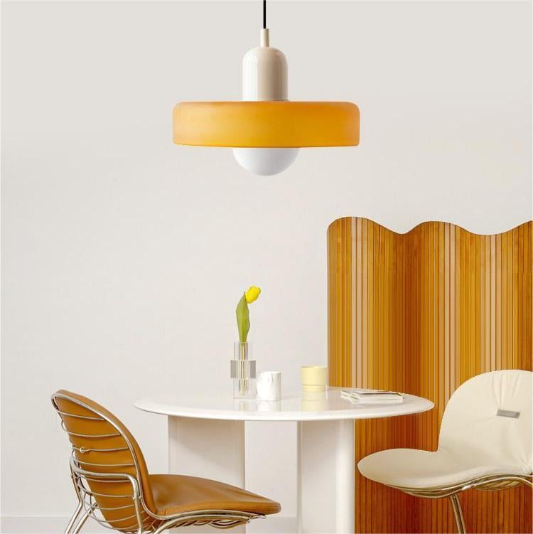 Aurelo Bauhaus-Pendelleuchte — Farbiger Glasschirm, rundes Baldachin