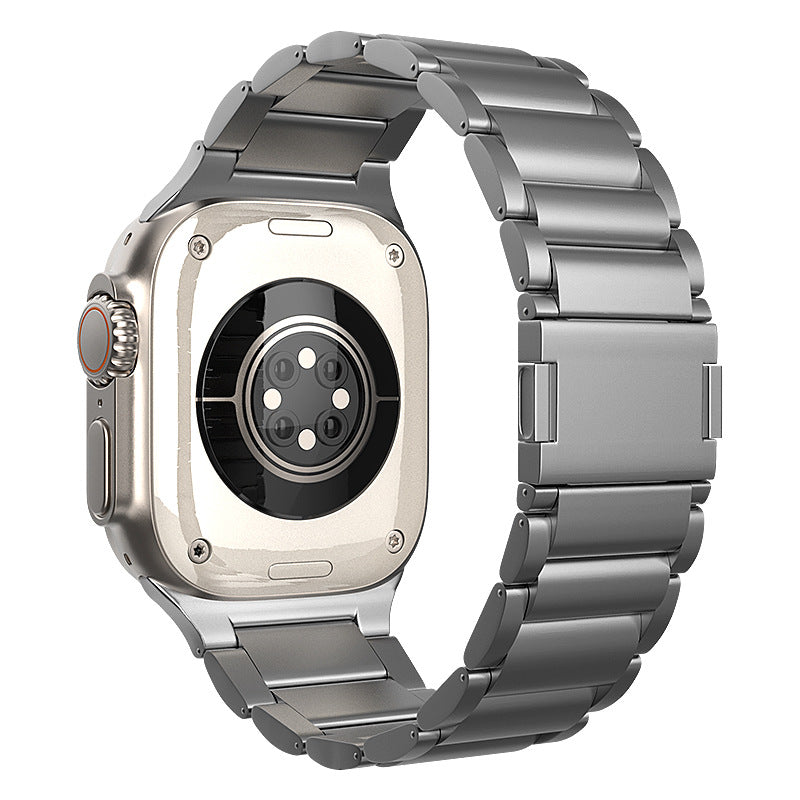Solten-titanrem for Apple Watch Ultra — armbånd med magnetisk lås - Desfino