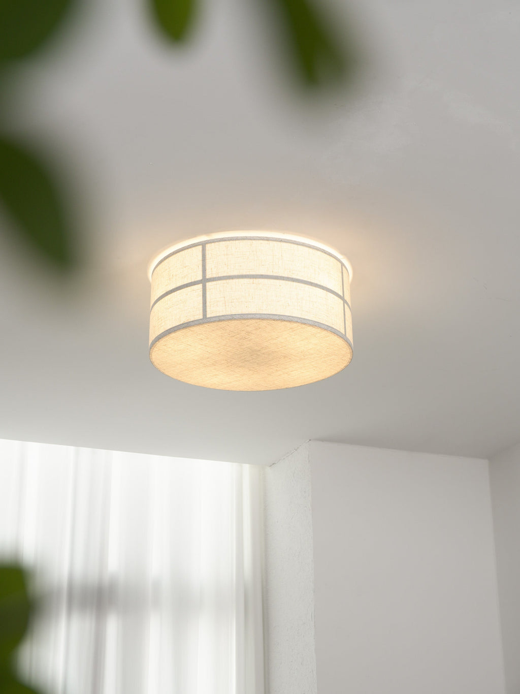 Deckenleuchte Hashira – indirektes Design für flächenbündige Montage