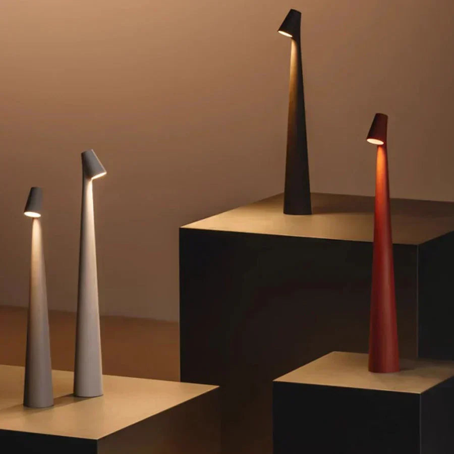 Nordlyx kabellose LED-Tischleuchte mit Touch-Dimmung — Aluminium-Finish - Desfino