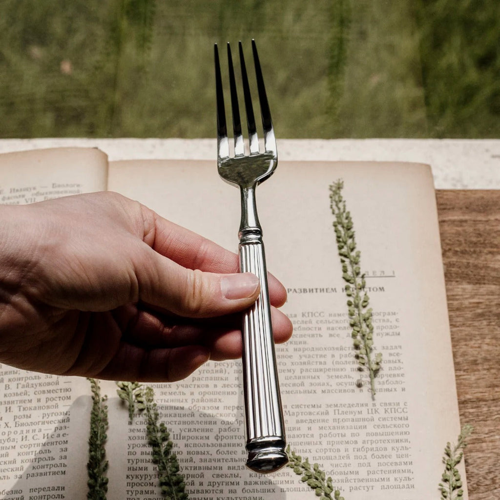 Bellemont Roman Flatware Set — Heavyweight, Classical Pillar Design - Desfino