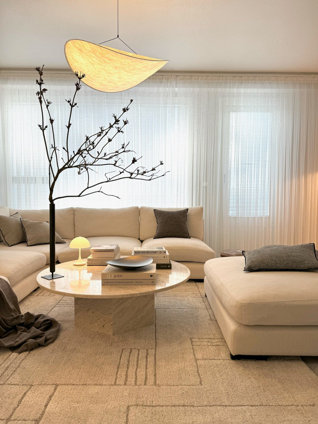 Lyra Silk Leaf -LED-riippuvalaisin — pohjoismainen hehkuva kattokruunu - Desfino