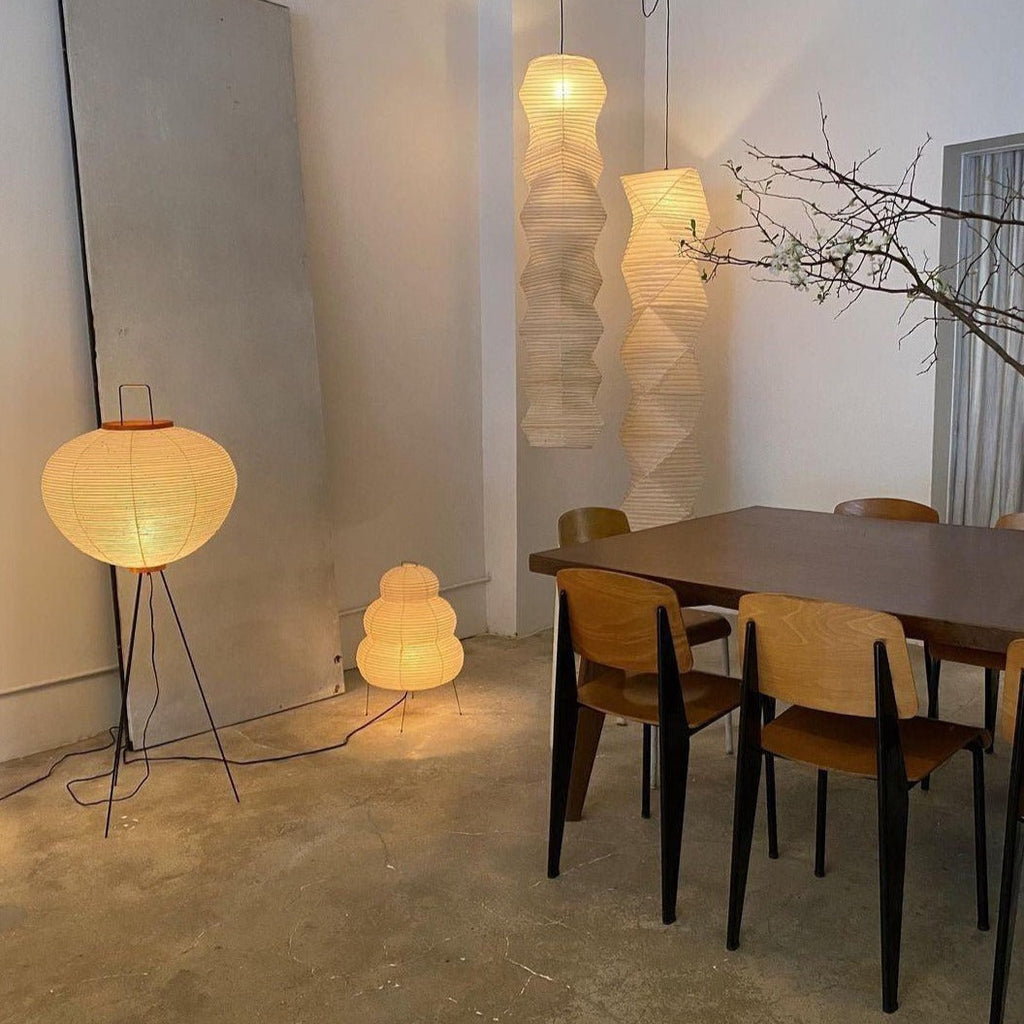 Hikaru slank gulvlampe inspirert av Japan, i rispapir - Desfino