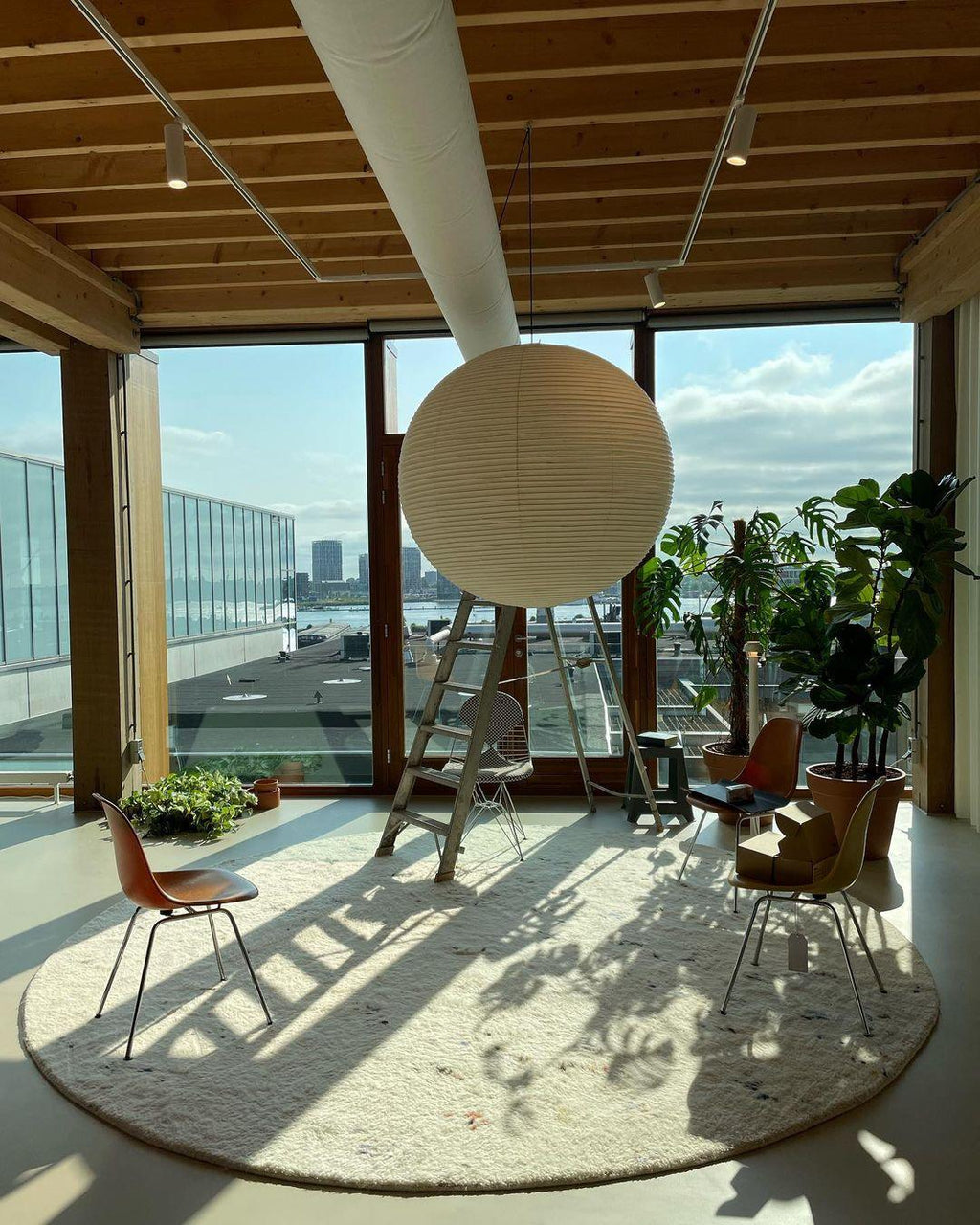 Kirei Studio Mid-Century Pendant Lamp — Akari-Inspired - Desfino