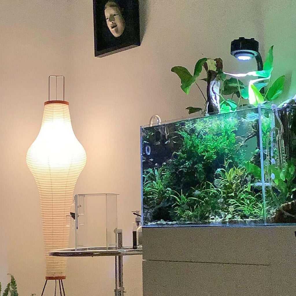 Hikaru slank gulvlampe inspirert av Japan, i rispapir - Desfino