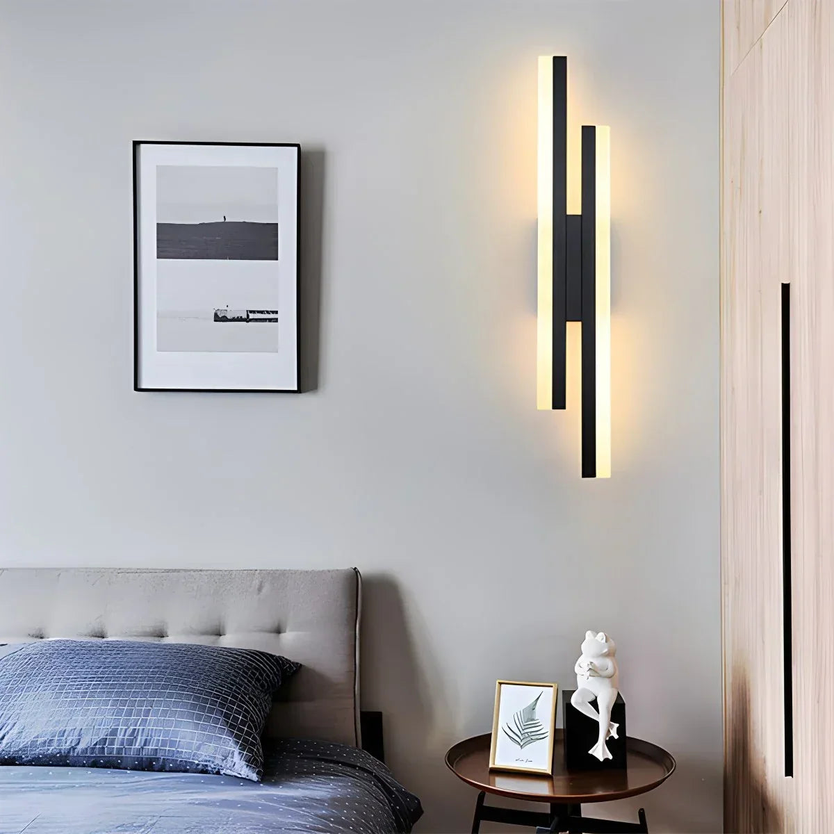 Antier Alana Minimalist H-Shaped Wall Lamp | Desfino