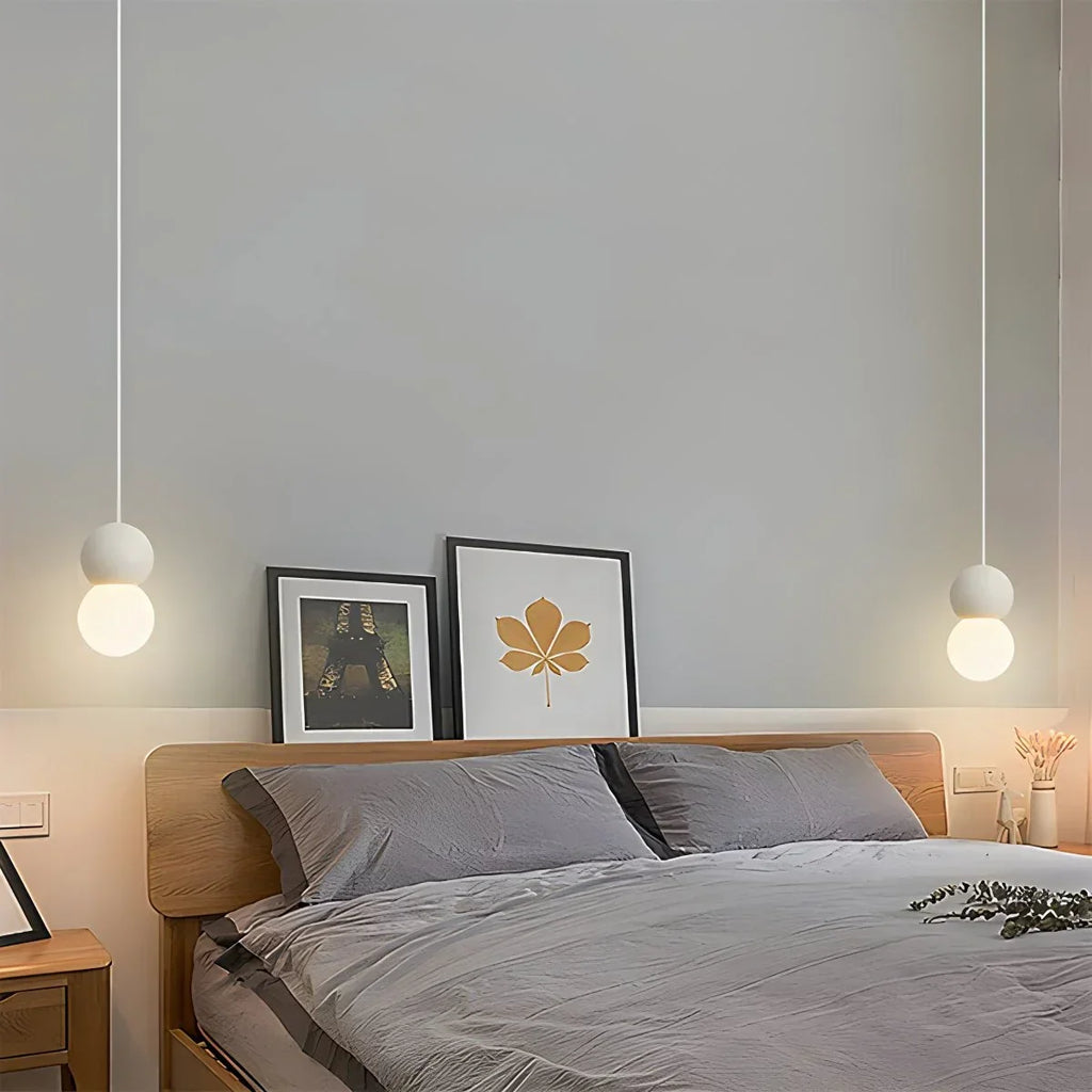 Kugelförmige Hängelampe im Creme-Stil, kleine Nachttischlampe | Desfino