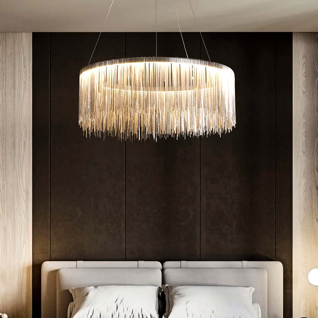 Moderner Kronleuchter mit Quasten im Art-déco-Stil | Desfino