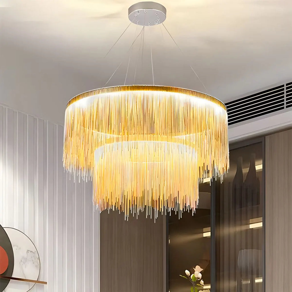 Moderner Kronleuchter mit Quasten im Art-déco-Stil | Desfino