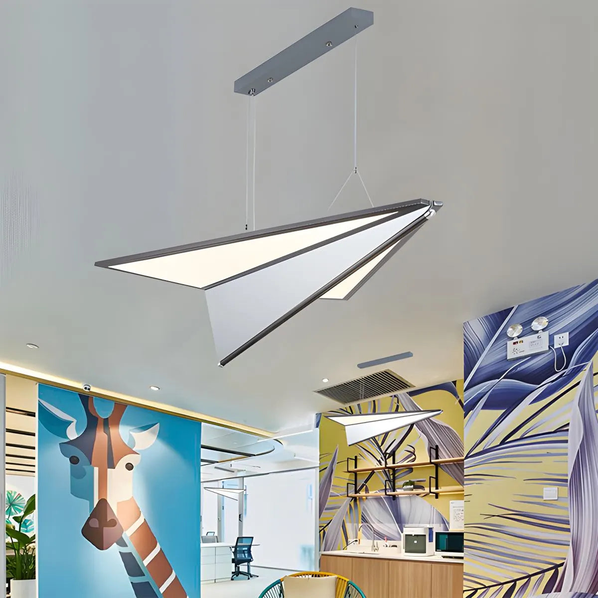 Kreative Hängeleuchte in Flugzeugform für Kinderzimmer | Desfino