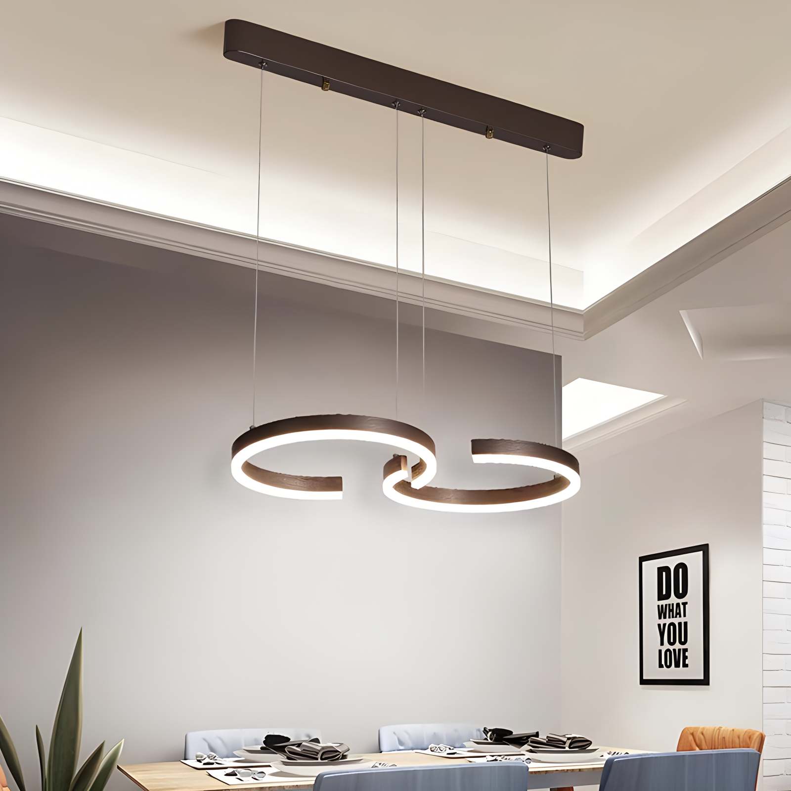 Nordische Pendelleuchte im luxuriösen Stil mit doppeltem C-Design | Desfino