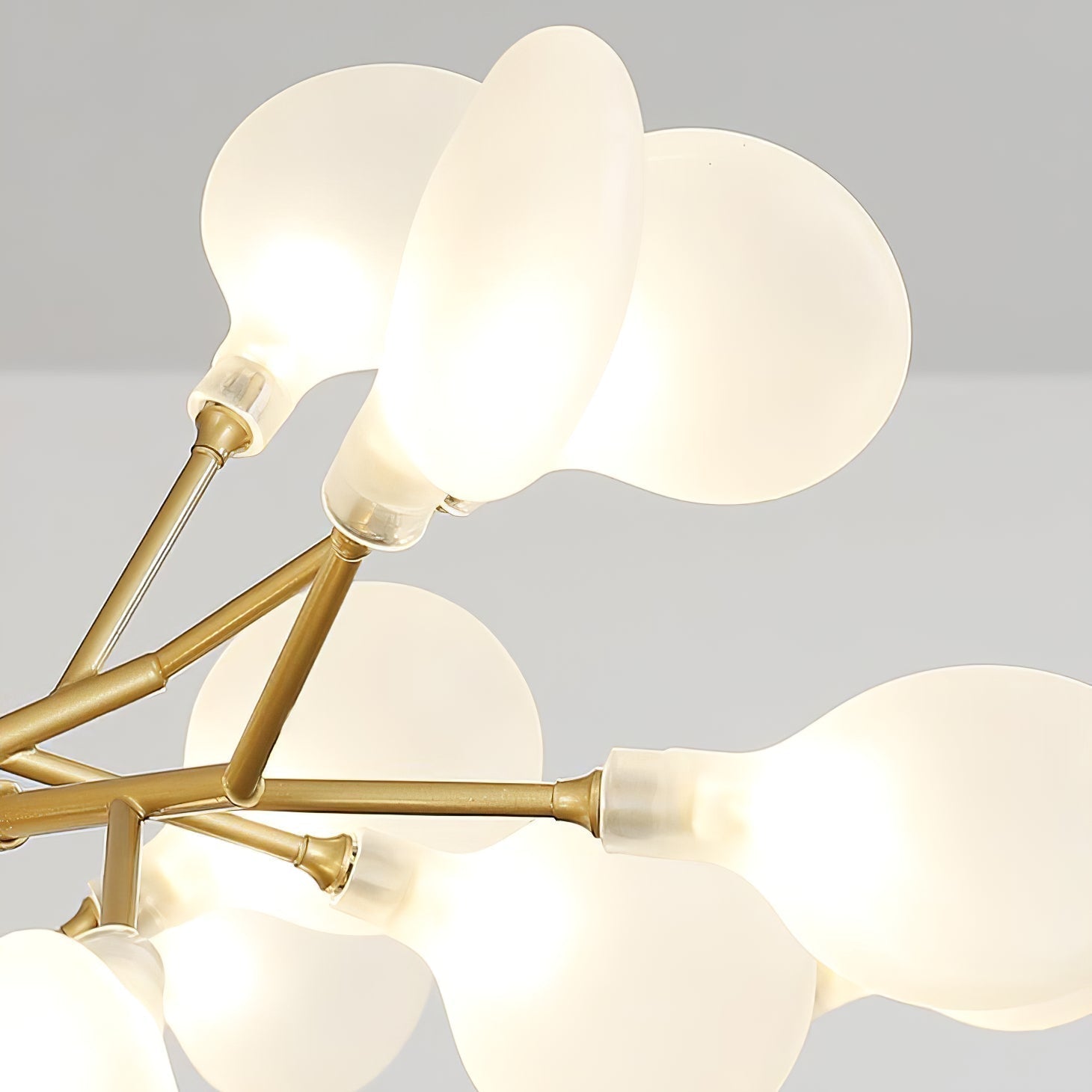 Firefly Sputnik LED Chandelier | Desfino