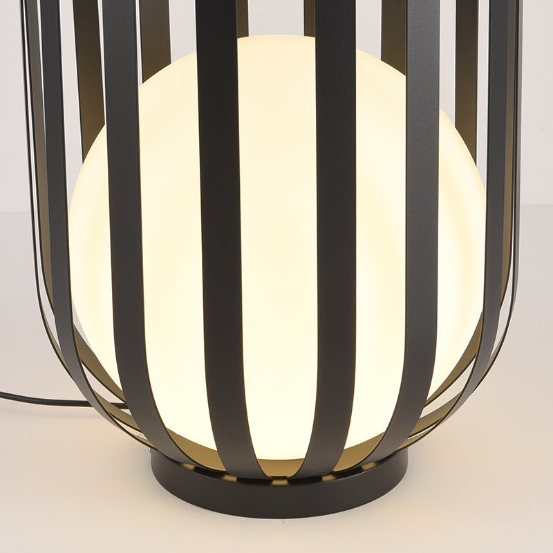 Solar Flower Stand Outdoor Floor Lamp | Desfino