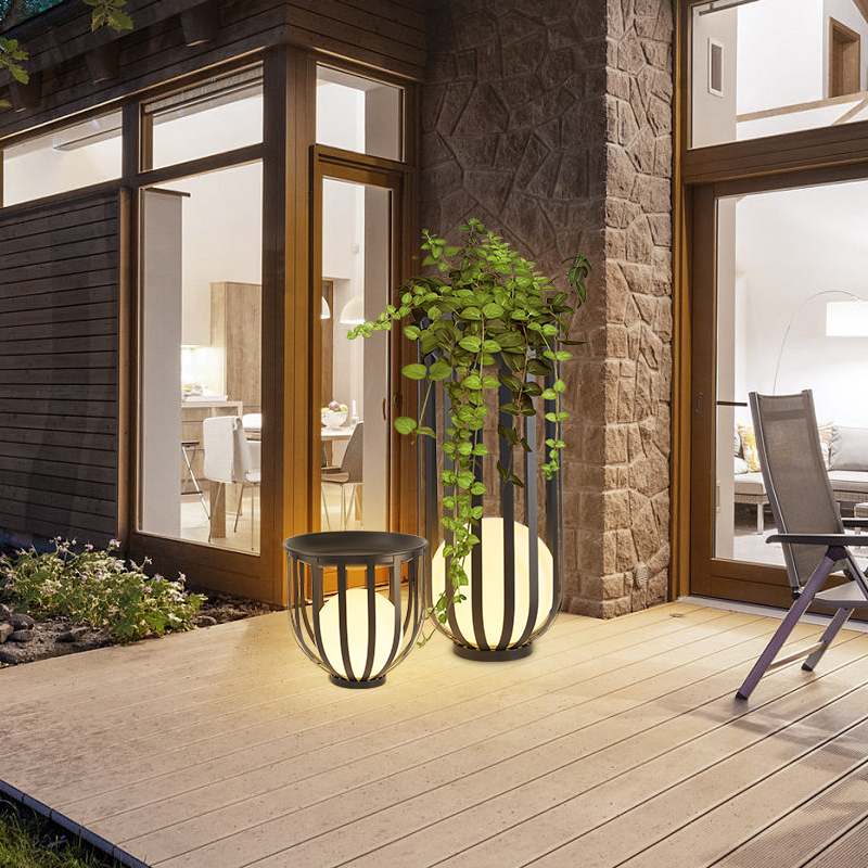 Solar Flower Stand Outdoor Floor Lamp | Desfino