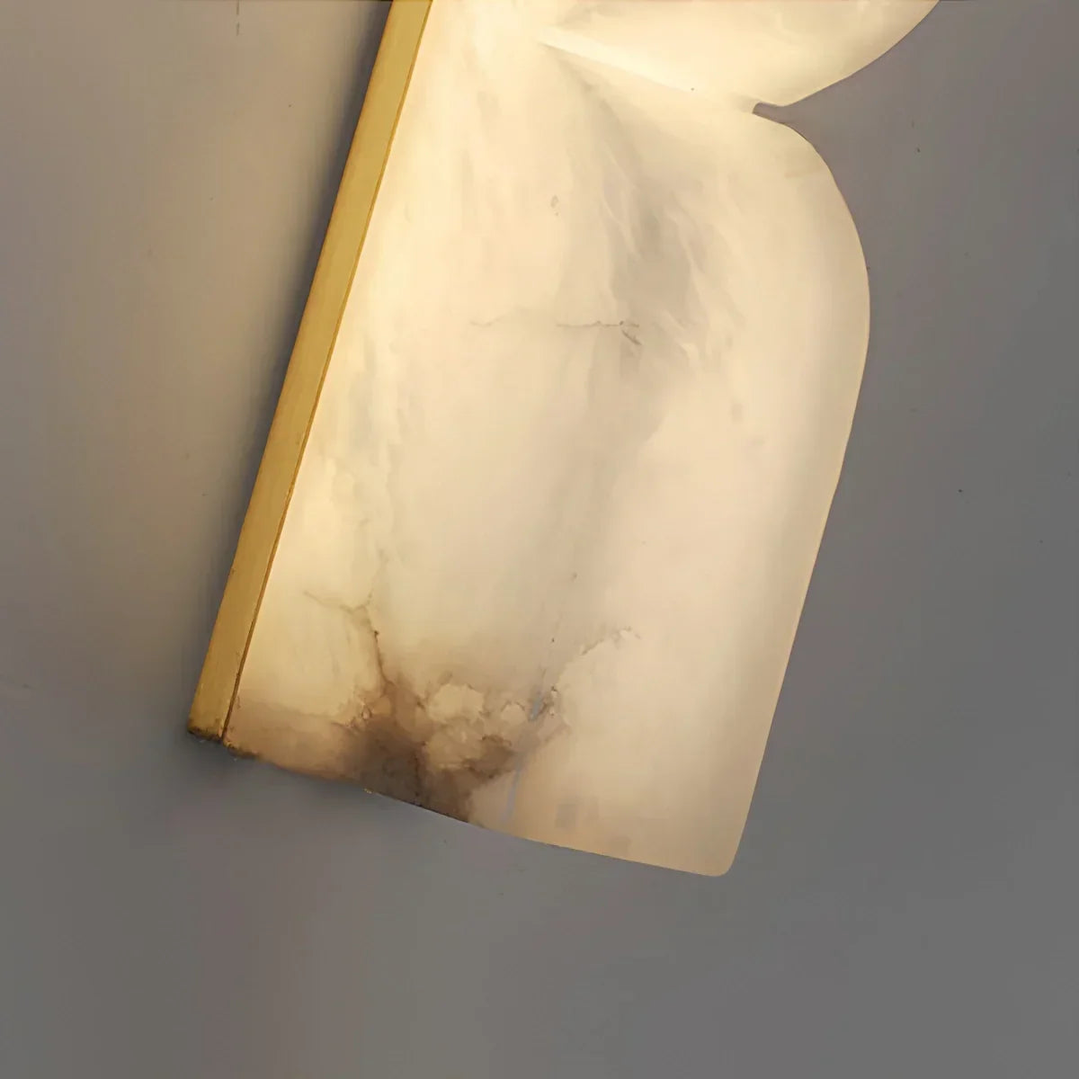 Luxuriöse spanische Alabaster-Wandleuchte für den Flur | Desfino