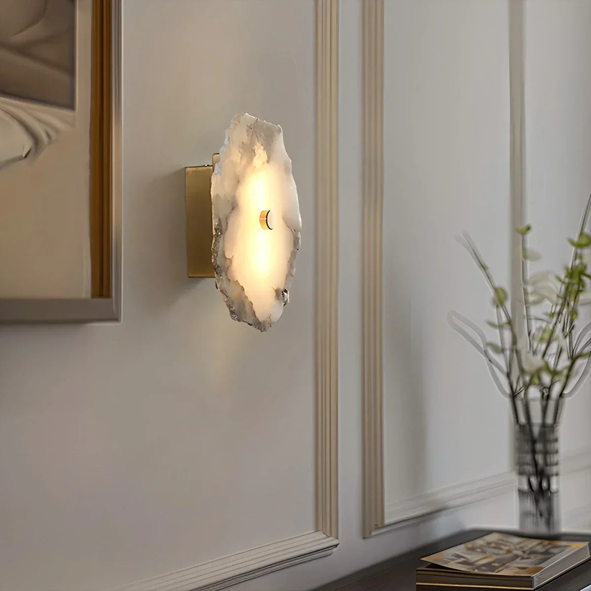 Moderne luxuriöse kunstvolle Wandleuchte aus spanischem Alabaster | Desfino