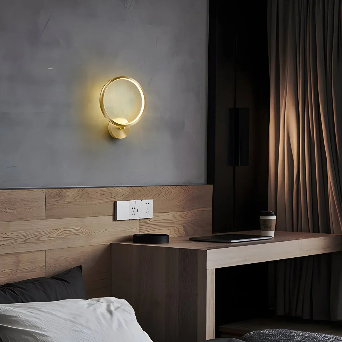Crystal Glass Luxury Wall Sconce | Desfino