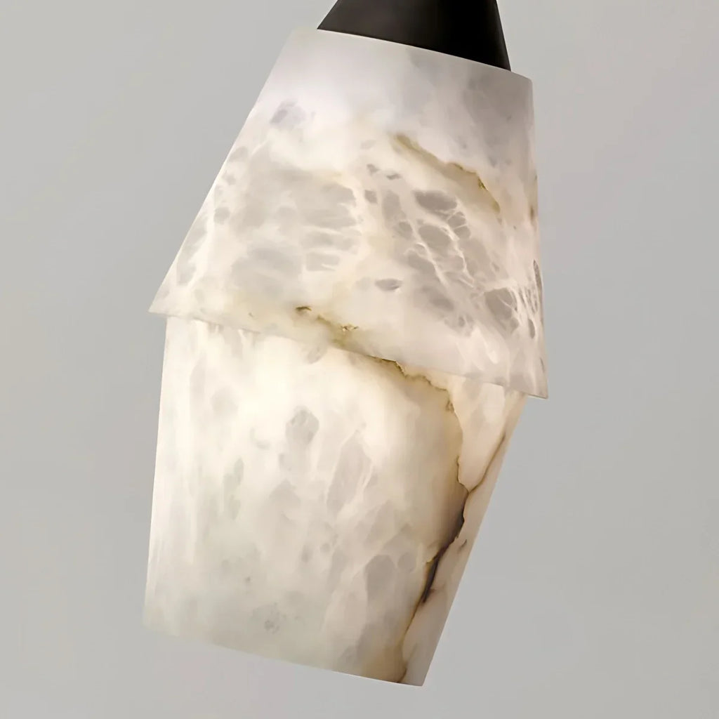 Natürliche Pendelleuchte aus spanischem Alabaster für die Kücheninsel | Desfino