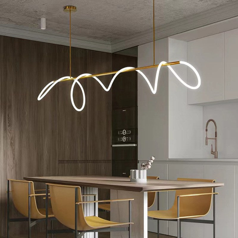 Moderne LED-Pendelleuchte mit langem Kabel für das Esszimmer | Desfino