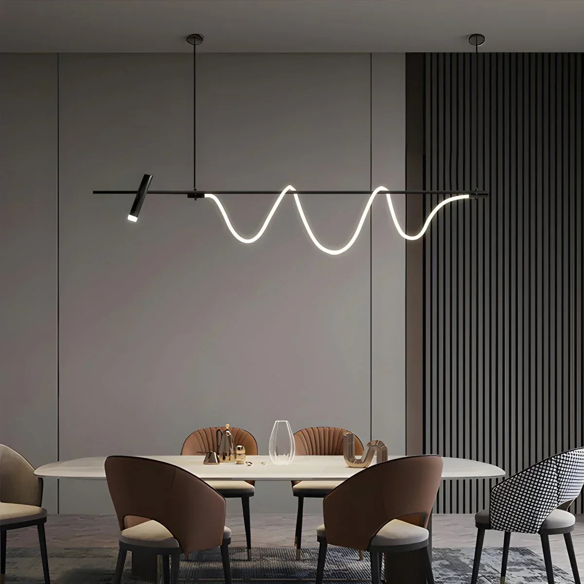 Moderne lange Pendelleuchte mit Spotlights | Desfino