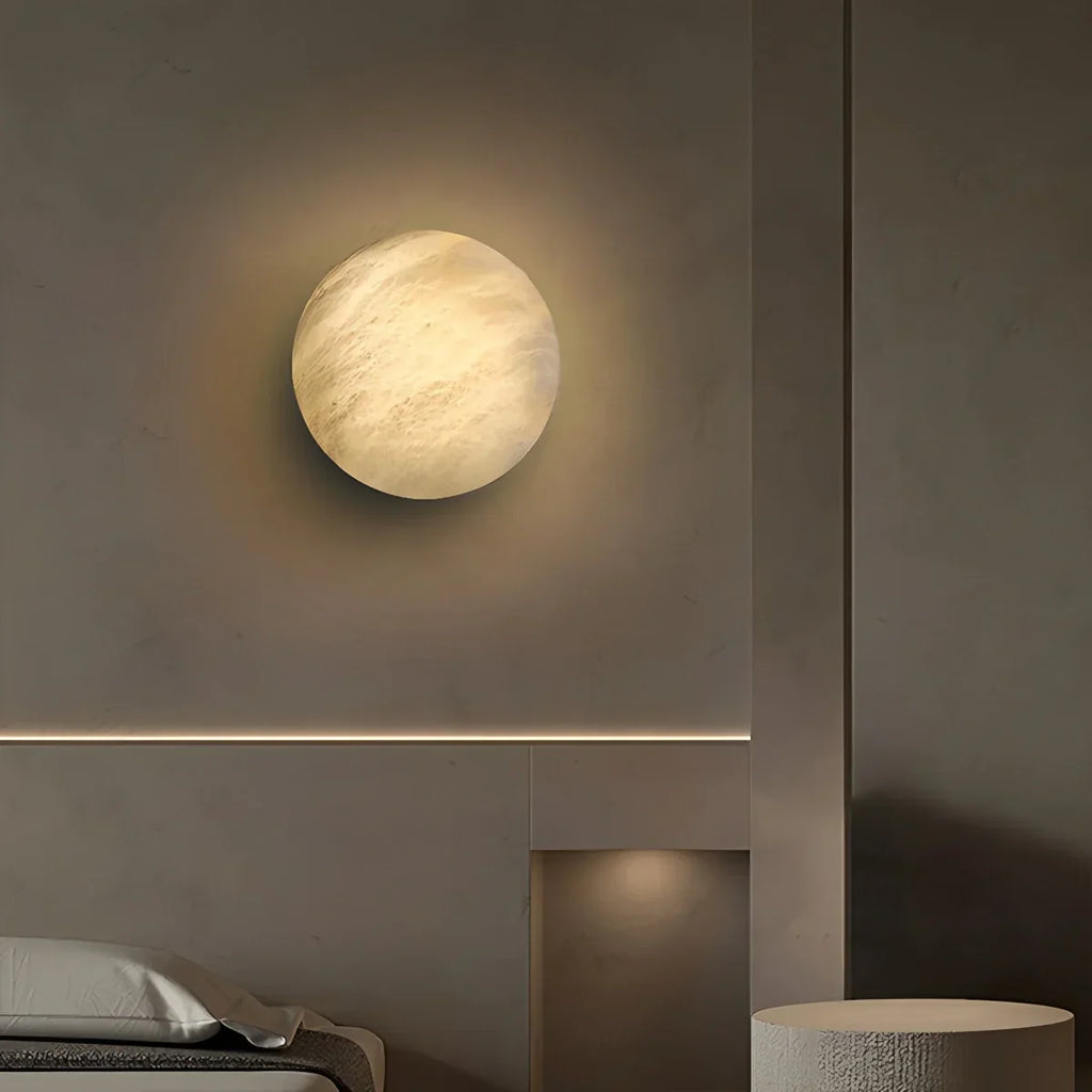Moderne minimalistische runde Wandlampe aus spanischem Alabaster | Desfino