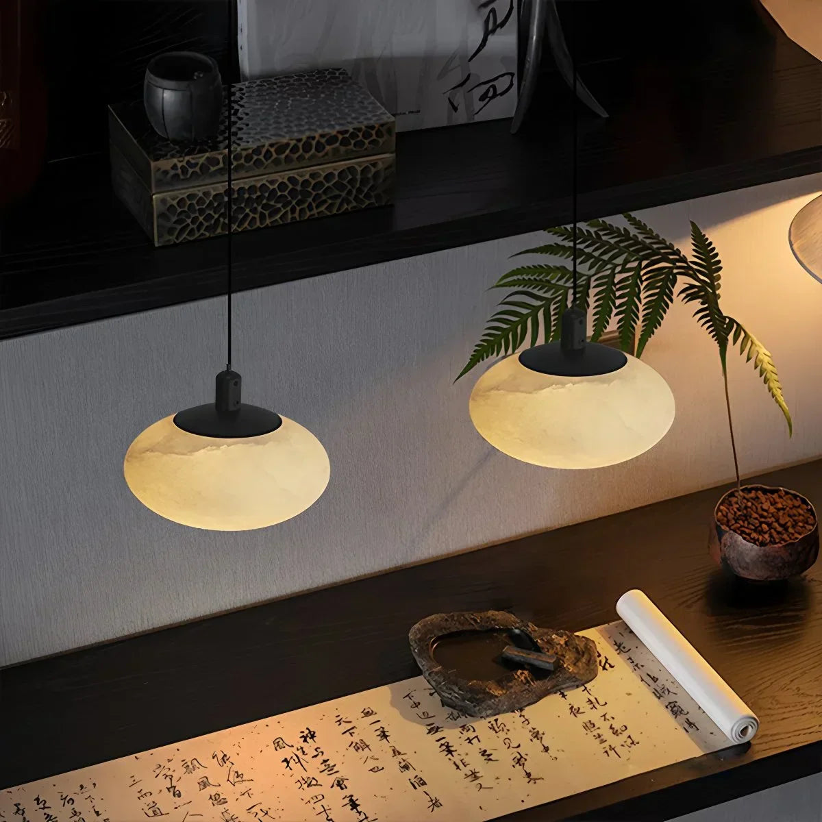 Moderne ovale Pendelleuchte aus spanischem Alabaster für das Schlafzimmer | Desfino