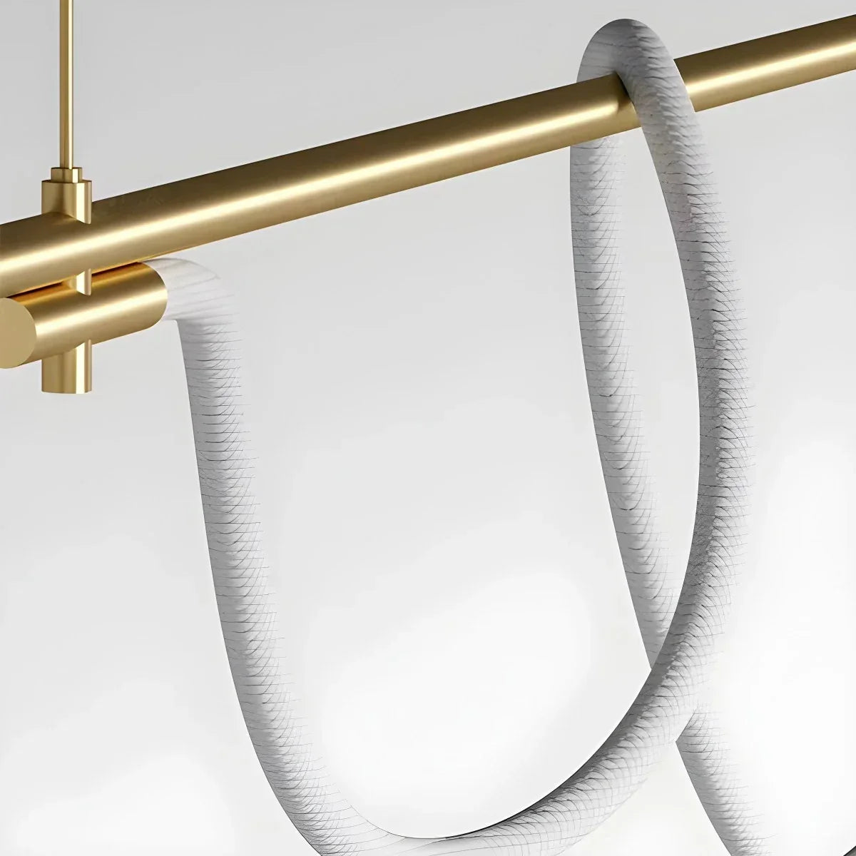 Moderne lange Pendelleuchte mit Spotlights | Desfino